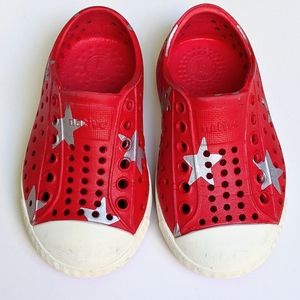 GUC Native Kids Jefferson Shoes, size C5